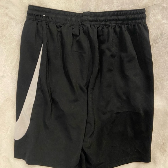 Nike Men's Black Athletic Shorts with White Swoosh - Picture 3 of 4